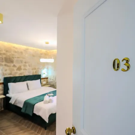 Nocleg ze śniadaniem Prisca Luxury With Breakfast 3*