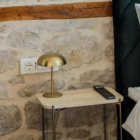 Frühstückspension Prisca Luxury With Breakfast 4*