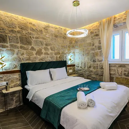 Prisca Luxury With Breakfast 4*