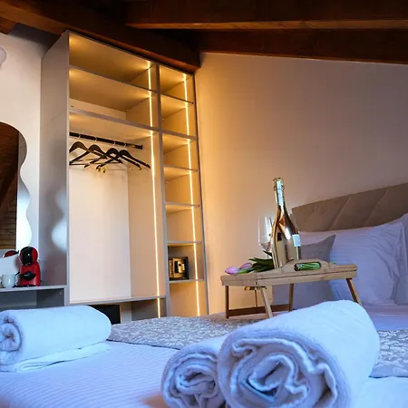 فندق مبيت وإفطار Prisca Luxury With Breakfast