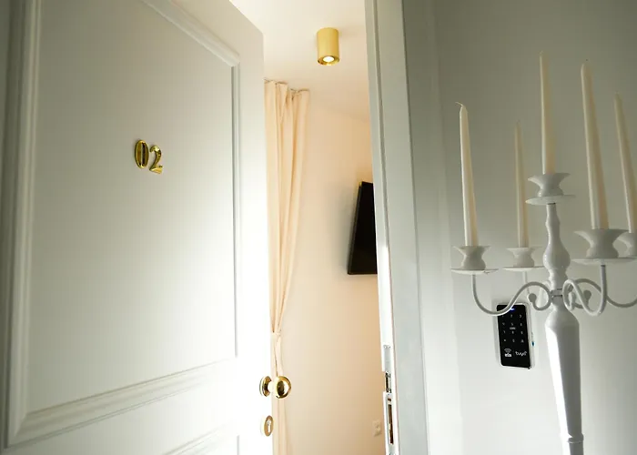 Prisca Luxury With Breakfast 4*