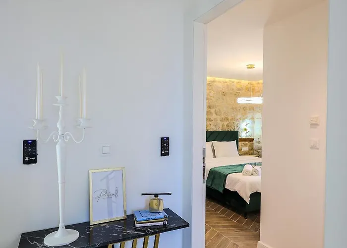 Prisca Luxury With Breakfast Split