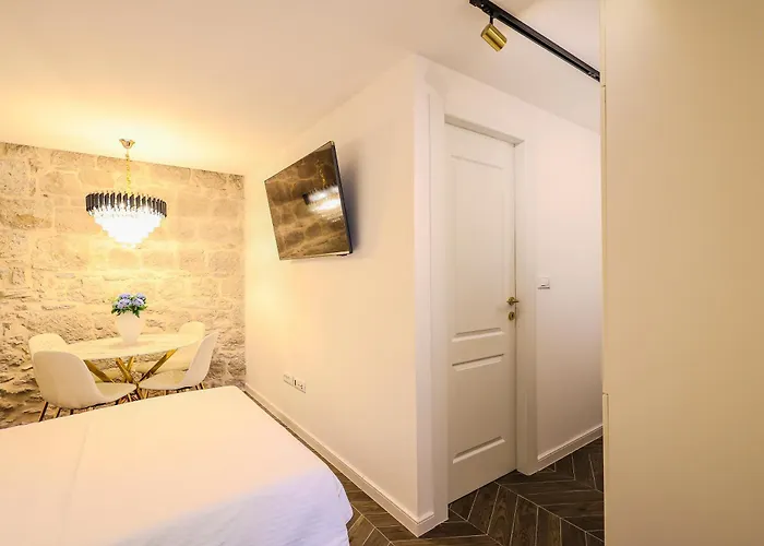 Prisca Luxury With Breakfast 4*