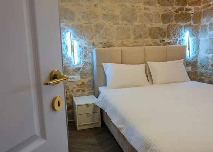 Prisca Luxury With Breakfast