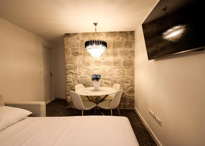 Prisca Luxury With Breakfast