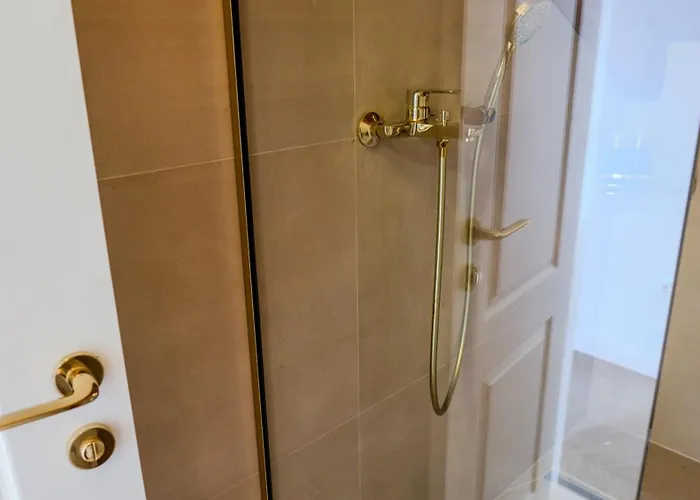 Prisca Luxury With Breakfast